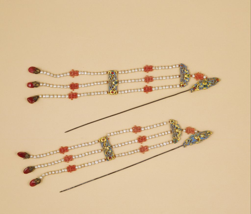 图片[1]-Silver gilded emerald beaded tassels-China Archive